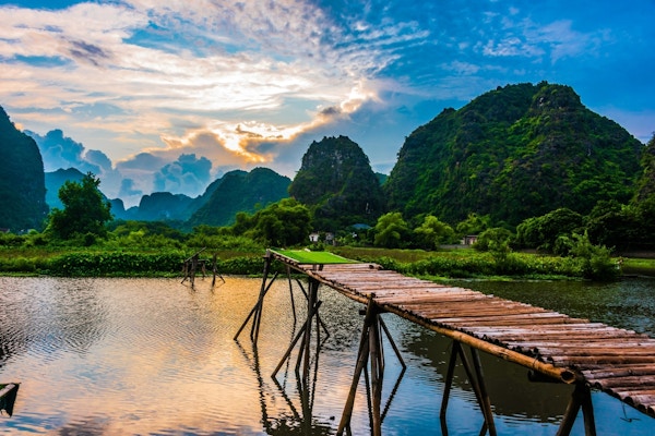 Trang An, et naturskjønt område i nærheten av Ninh Binh, Vietnam, registrert som et UNESCOs verdensarvliste i 2014