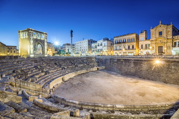 Gamle amfiteater i sentrum av Lecce, Puglia, Italia
