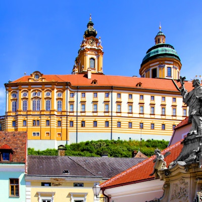 Det historiske klosteret i byen Melk, Østerrike
