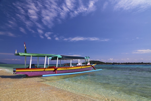 Lokal tradisjonell båt. Gili Meno, Lombok, Indonesia