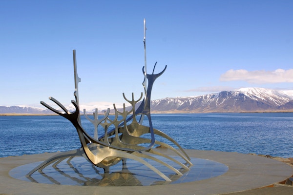 Solfari (Sun Farer) sculpture in Reykjavik harbor