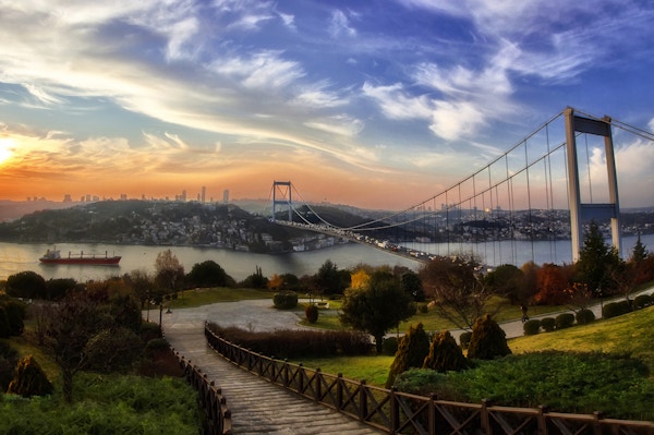 istanbul bosphorus bridge
